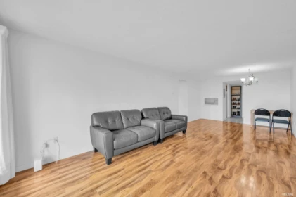 1104 6595 Willingdon Avenue, Burnaby, BC, Burnaby — Apartment/Condo for sale