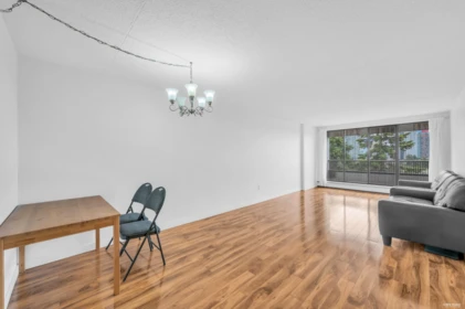 1104 6595 Willingdon Avenue, Burnaby, BC, Burnaby — Apartment/Condo for sale