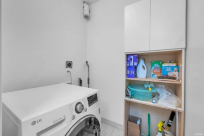 Powder Room Photo of 1104 6595 Willingdon Avenue, Burnaby, BC
