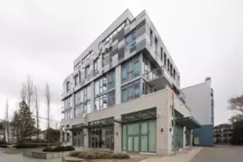 302 2455 Kingsway, Vancouver, BC