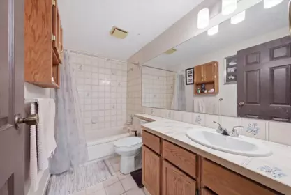 Laundry Room Photo of 24 11900 228 Street, Maple Ridge, BC
