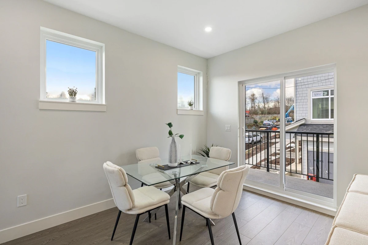 Dining Area Photo of 19 14391 61a Avenue, Surrey, BC