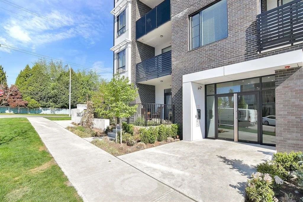 Exterior Rear Photo of 206 13623 81a Avenue, Surrey, BC