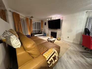 233 7451 Moffatt Road, Richmond, BC, Richmond — Apartment/Condo for sale