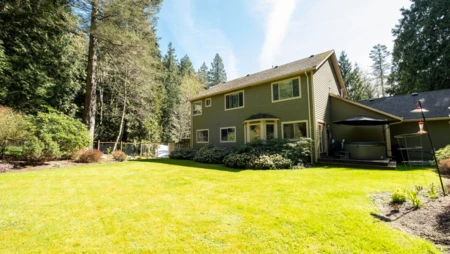 Garden / Landscaping Photo of 1148 Gower Point Road, Gibsons, BC