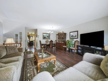 Primary Bedroom Photo of 4 22488 116 Avenue, Maple Ridge, BC