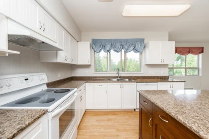 Breakfast Nook Photo of 311 16068 83 Avenue, Surrey, BC