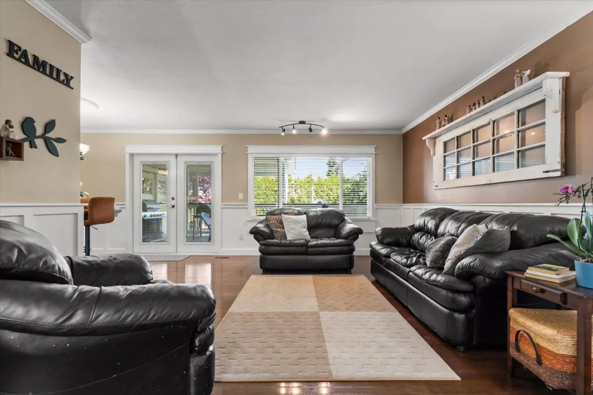 Dining Area Photo of 2052 Primrose Street, Abbotsford, BC