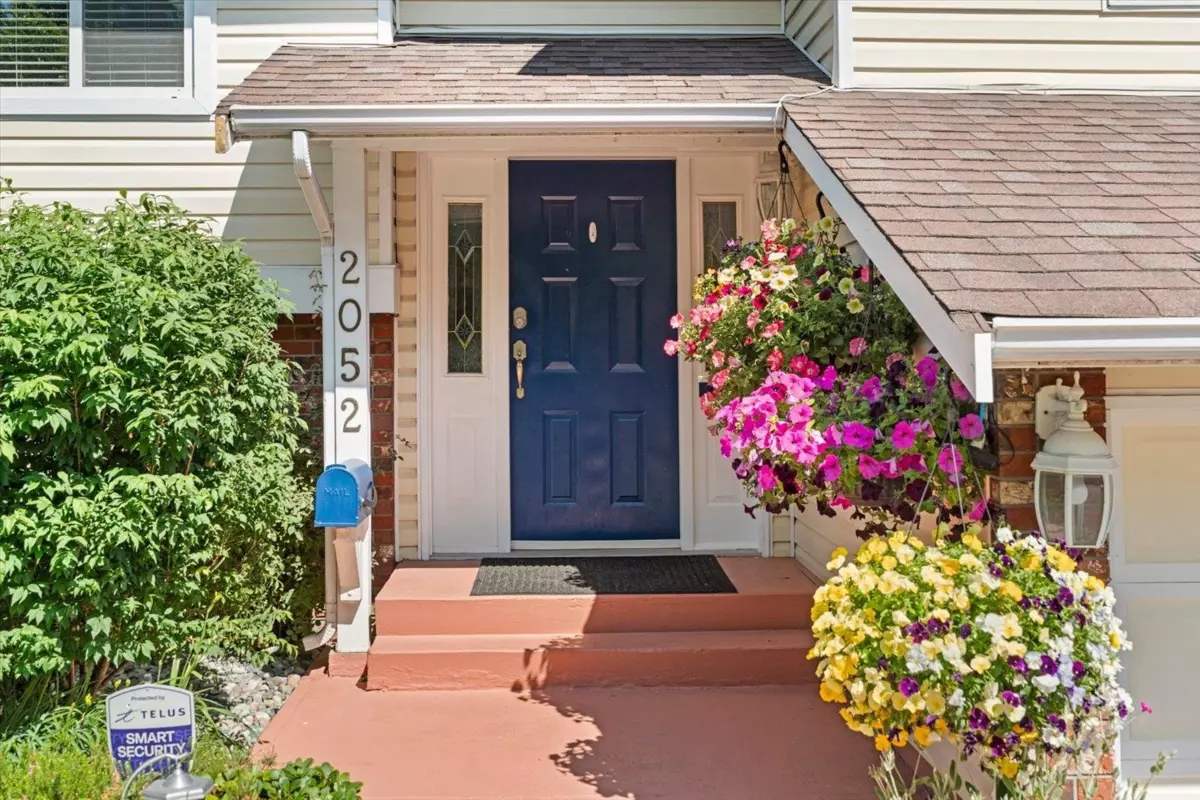 Exterior Rear Photo of 2052 Primrose Street, Abbotsford, BC