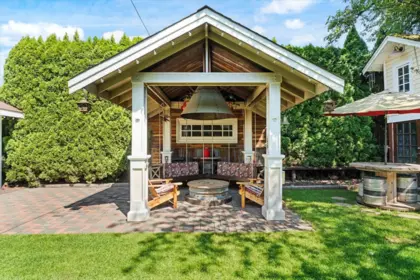 Hot Tub / Spa Photo of 2052 Primrose Street, Abbotsford, BC
