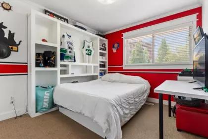 Loft / Bonus Room Photo of 2052 Primrose Street, Abbotsford, BC