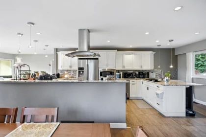 Breakfast Nook Photo of 4938 Redonda Drive, North Vancouver, BC
