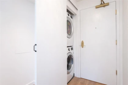 Mudroom Photo of 605 1228 Marinaside Crescent, Vancouver, BC