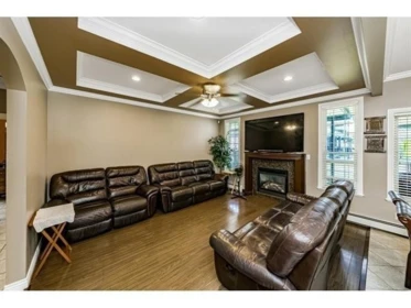 Kitchen Photo of 7833 147a Street, Surrey, BC