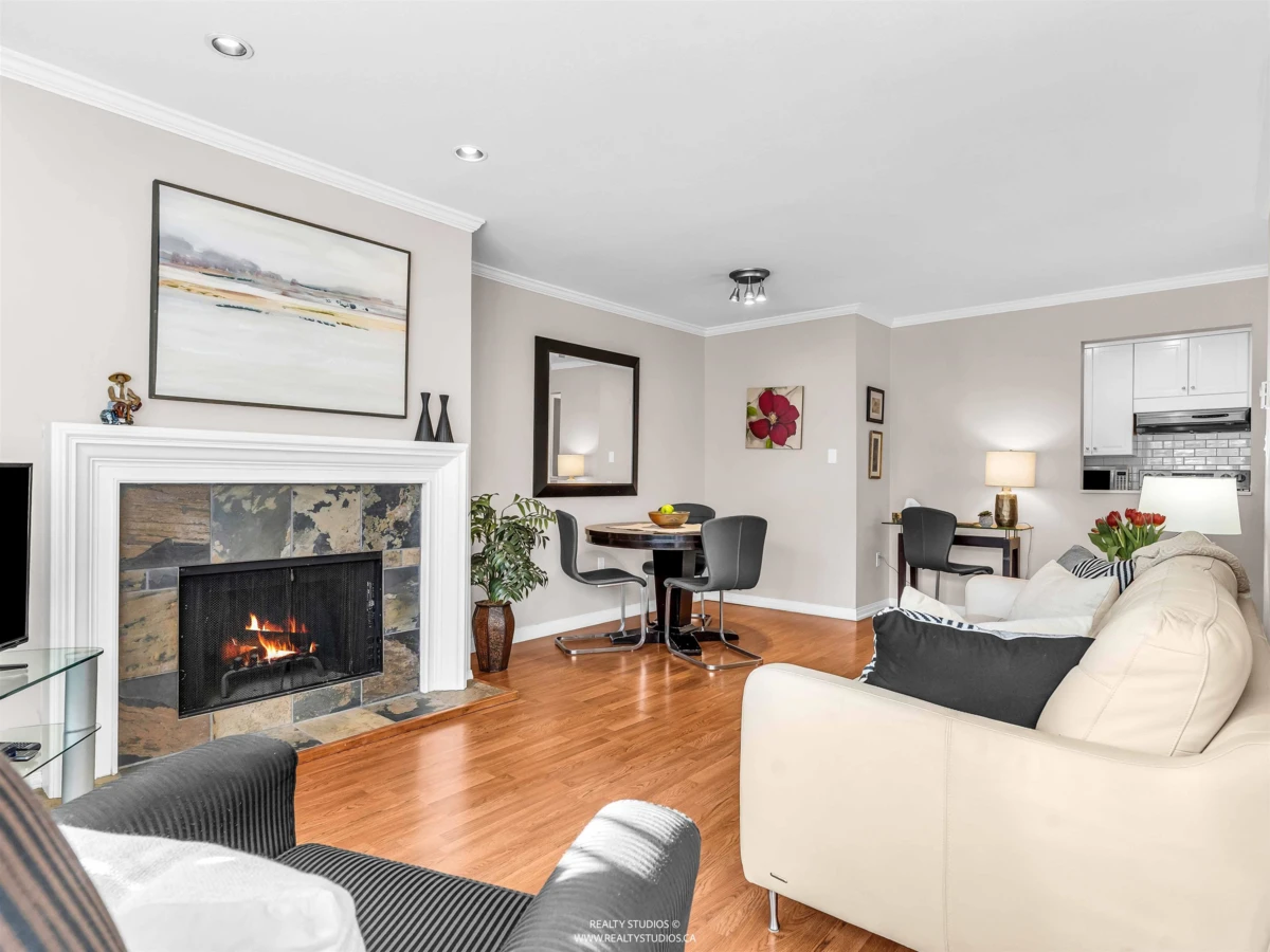 Living Room Photo of 109 555 W 14th Avenue, Vancouver, BC