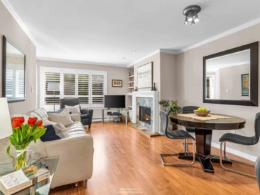 Breakfast Nook Photo of 109 555 W 14th Avenue, Vancouver, BC