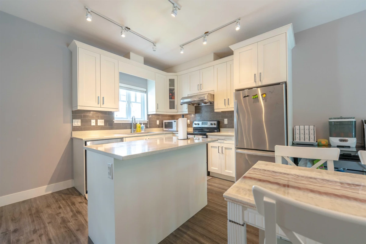 Dining Area Photo of 205 2263 Triumph Street, Vancouver, BC