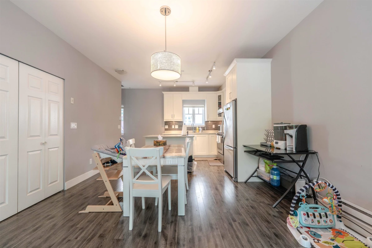 Living Room Photo of 205 2263 Triumph Street, Vancouver, BC
