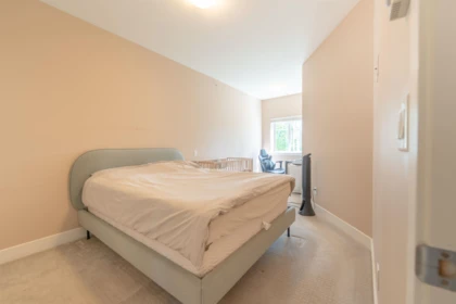 Loft / Bonus Room Photo of 205 2263 Triumph Street, Vancouver, BC