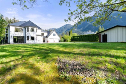 Backyard Photo of 21029 Anson Place, Hope, BC