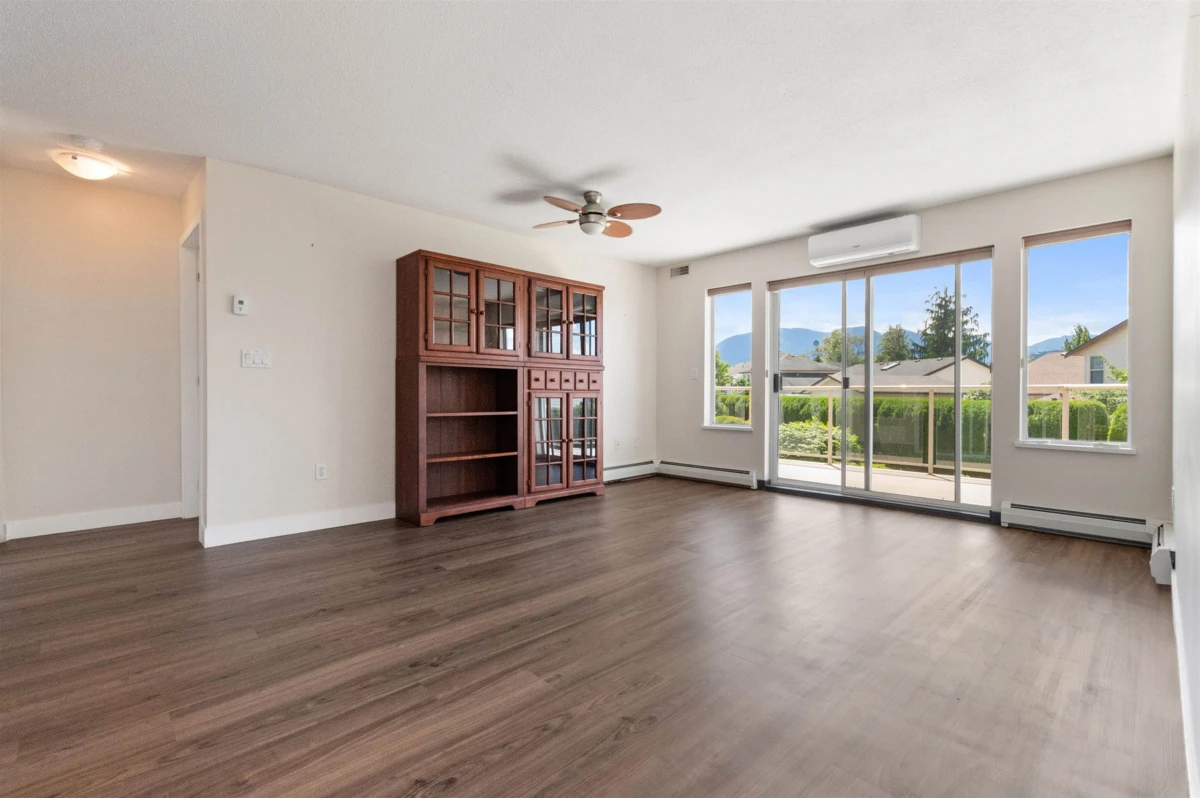 Dining Area Photo of 117 7685 Amber Drive, Chilliwack, BC