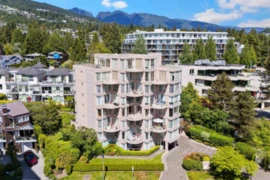 4 2243 Bellevue Avenue, West Vancouver, BC