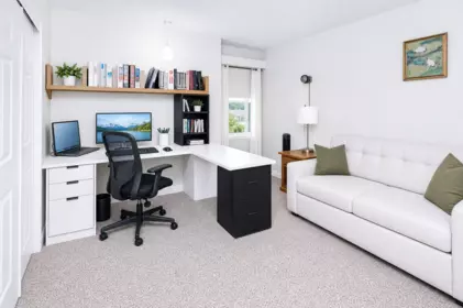 Laundry Room Photo of 606 9867 Manchester Drive, Burnaby, BC