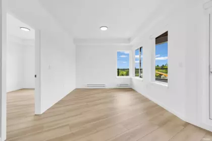 Breakfast Nook Photo of 420 6270 Gooseberry Drive, Surrey, BC