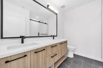 Primary Bathroom Photo of 420 6270 Gooseberry Drive, Surrey, BC