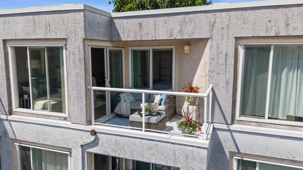 Exterior Rear Photo of 402 3505 W Broadway, Vancouver, BC