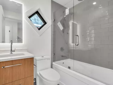 Powder Room Photo of 2568 W 2nd Avenue, Vancouver, BC