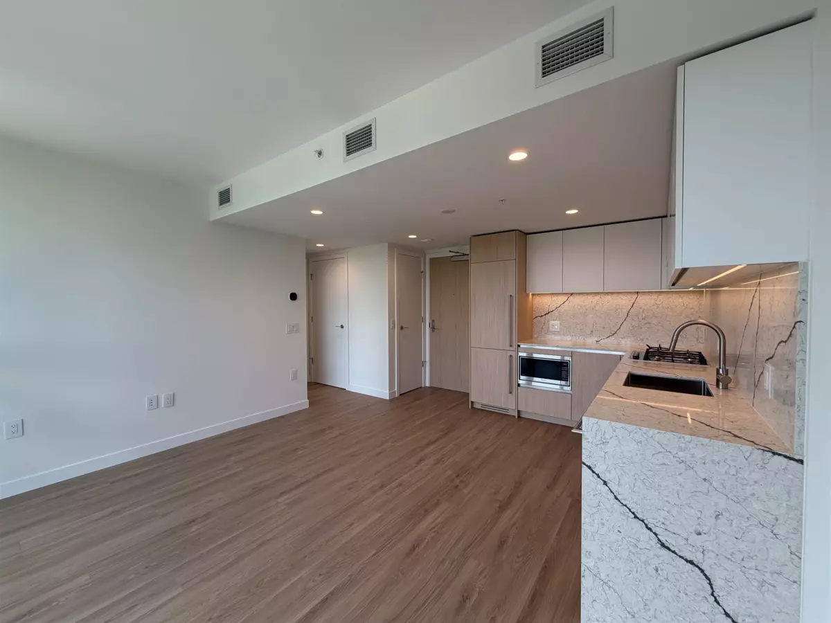 Family Room Photo of 1103 2135 Springer Avenue, Burnaby, BC