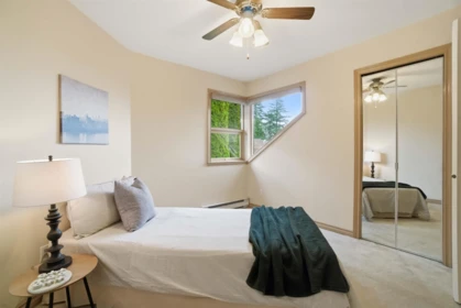 Hallway Photo of 2271 Sorrento Drive, Coquitlam, BC