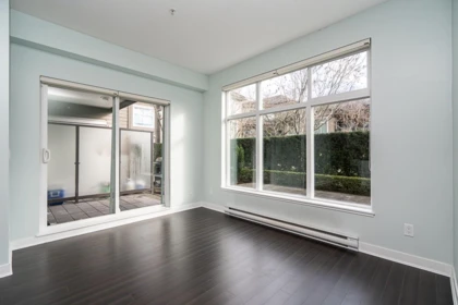 Bedroom 3 Photo of 227 18818 68 Avenue, Surrey, BC