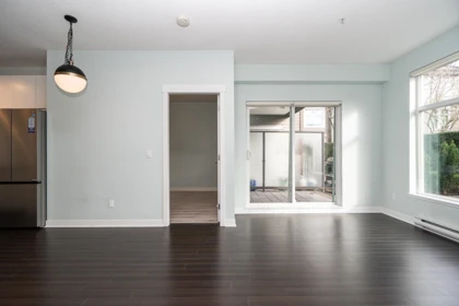 Walk-In Closet Photo of 227 18818 68 Avenue, Surrey, BC
