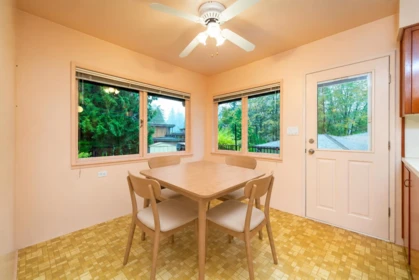Breakfast Nook Photo of 2870 Thorncliffe Drive, North Vancouver, BC