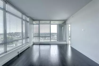 Hallway Photo of 2106 2789 Shaughnessy Street, Port Coquitlam, BC