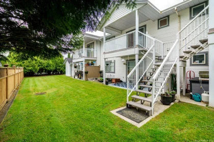 Hallway Photo of 26 20554 118 Avenue, Maple Ridge, BC