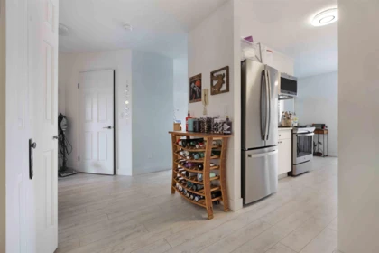 Kitchen Island Photo of 26 20554 118 Avenue, Maple Ridge, BC