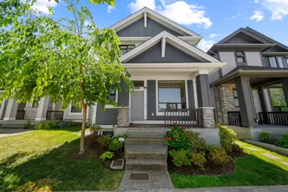 16616 Edgewood Drive, Surrey, BC, Surrey — Single Family Residence for sale