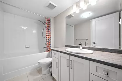 Mudroom Photo of 16616 Edgewood Drive, Surrey, BC