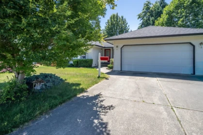 8258 Wharton Place, Mission, BC, Mission — Single Family Residence for sale