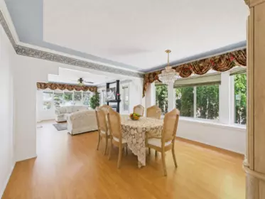 Breakfast Nook Photo of 6818 Gilley Avenue, Burnaby, BC