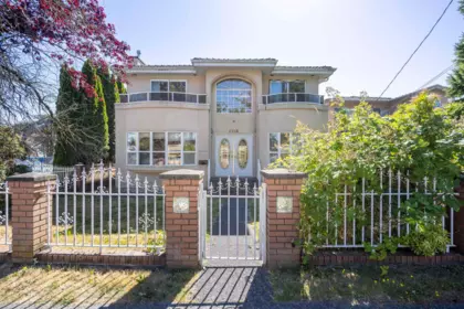 6818 Gilley Avenue, Burnaby, BC, Burnaby — Single Family Residence for sale