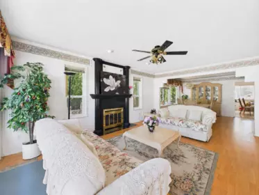 Kitchen Island Photo of 6818 Gilley Avenue, Burnaby, BC