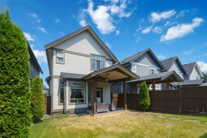 Community Amenities Photo (Clubhouse) of 15878 29a Avenue, Surrey, BC