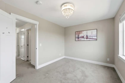 Mudroom Photo of 15878 29a Avenue, Surrey, BC