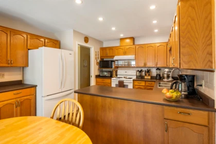Kitchen Island Photo of 24 2988 Horn Street, Abbotsford, BC