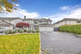 12432 75 Avenue, Surrey, BC