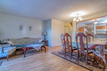 Kitchen Photo of 32 6625 138th Street, Surrey, BC
